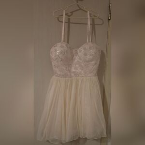 Parisian Collection Lace & Tulle Party Dress — Blush Champagne (Size S/P)